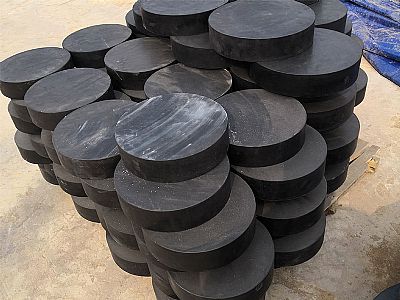 融安县板式橡胶支座由若干层橡胶片与薄钢板经加压硫化